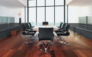Table de réunion et fauteuils