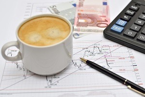 Résultat de recherche d'images pour "café bureau"