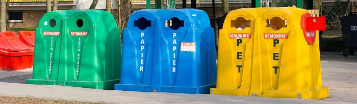 poubelle enterr&eacute;e